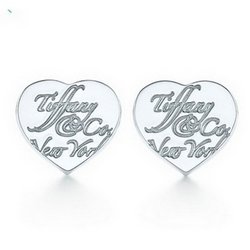 Return to Tiffany Heart Earrings